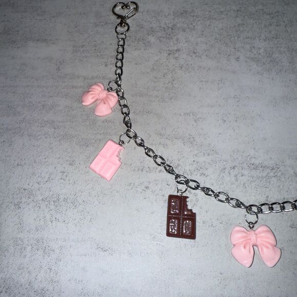 Sweet Treat Pink and Brown Charm Chain – Novelty Purse Strap Accessory - Picture 7 of 9
